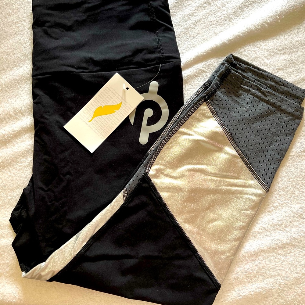 Peloton x Pheel crop silver/black leggings